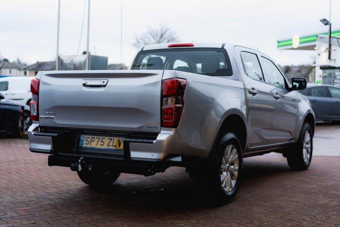 Isuzu D-Max 1.9 Dl20 Diesel Mercury Silver Metallic