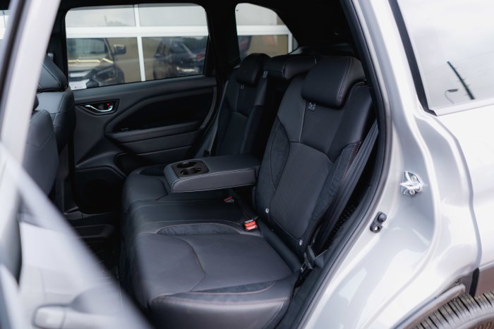 Subaru Forester 2.0 Trng Ebxr Sym Aw Hybrid Electric River Rock Pearl