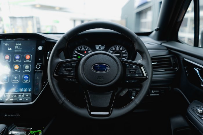 Subaru Forester 2.0 Trng Ebxr Sym Aw Hybrid Electric River Rock Pearl