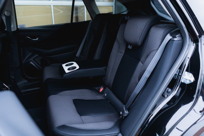 Subaru Outback 2.5 Limited Awd Cvt Petrol Crystal Black Silica