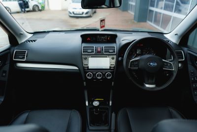 Subaru Forester 2.0 Xc Pre Boxerd Sy Diesel Jasmine Green