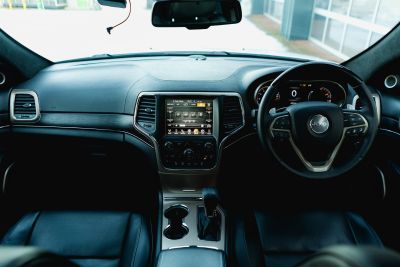 Jeep Grand 3.0 Cherokee Crd Summit Diesel Bright White Clear Coat