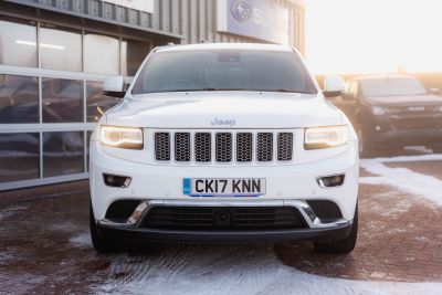 Jeep Grand 3.0 Cherokee Crd Summit Diesel Bright White Clear Coat