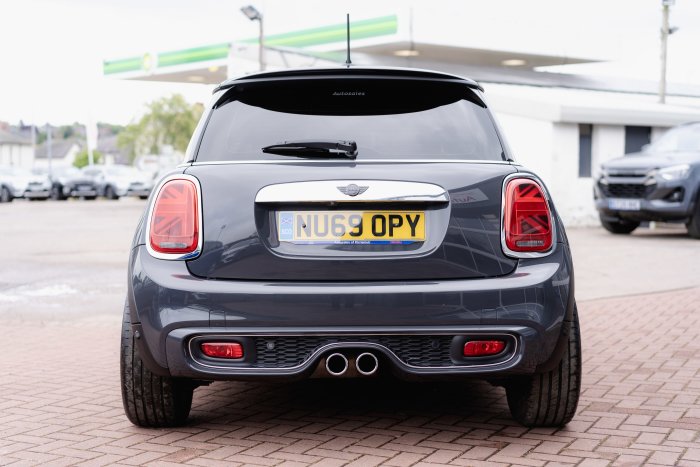 Mini Cooper 2.0 S Exclusive Auto Petrol Thunder Grey