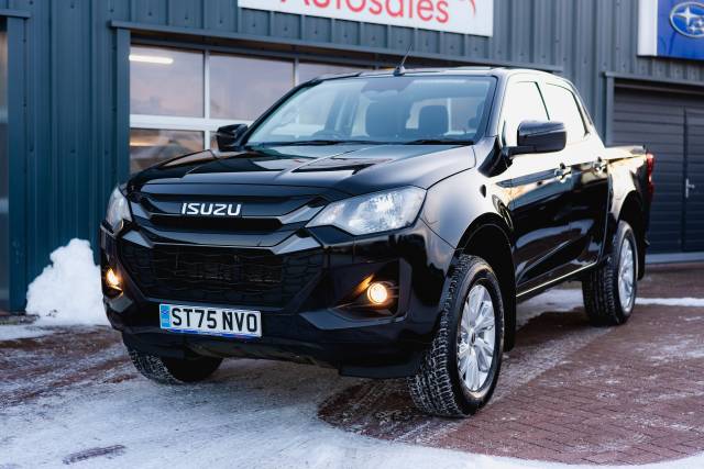 Isuzu D-Max 1.9 Dl20 Diesel Onyx Black MicaIsuzu D-Max 1.9 Dl20 Diesel Onyx Black Mica at Derek Slack Motors Middlesbrough