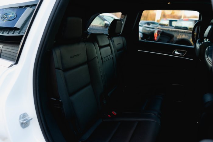 Jeep Grand 3.0 Cherokee Crd Summit Diesel Bright White Clear Coat