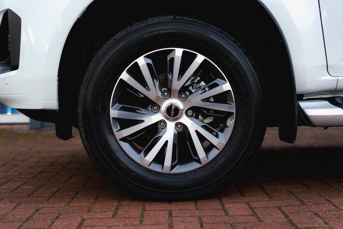 Isuzu D-Max 1.9 Dl40 Diesel Splash White