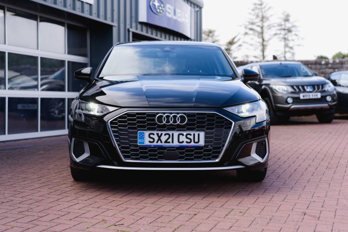 Audi A3 1.4 Sport 40 Tfsi E S-A Hybrid Electric Brilliant Black