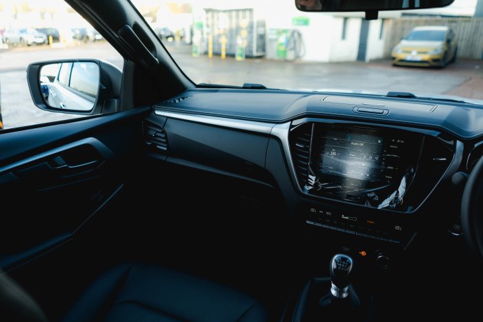 Isuzu D-Max 1.9 Dl40 Diesel Splash White