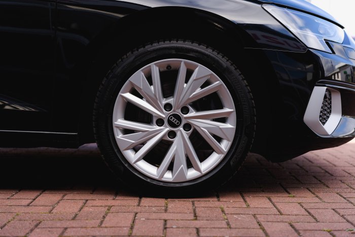 Audi A3 1.4 Sport 40 Tfsi E S-A Hybrid Electric Brilliant Black