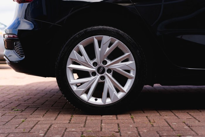 Audi A3 1.4 Sport 40 Tfsi E S-A Hybrid Electric Brilliant Black