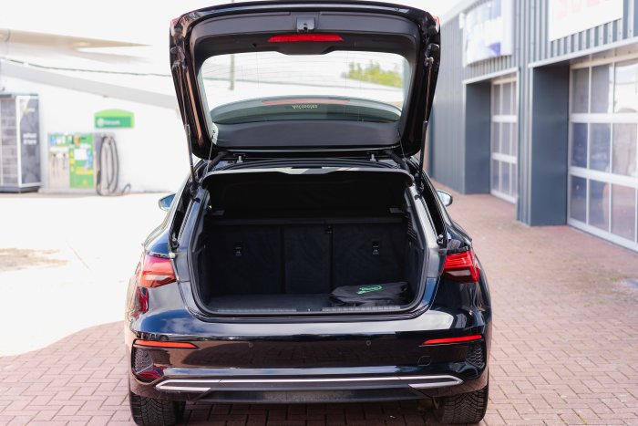 Audi A3 1.4 Sport 40 Tfsi E S-A Hybrid Electric Brilliant Black