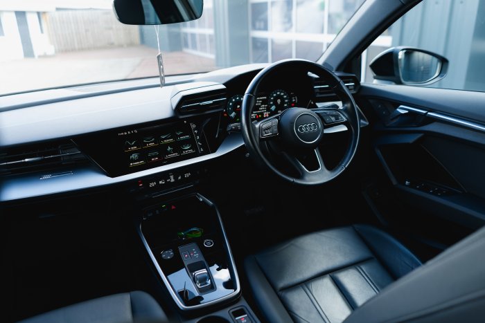 Audi A3 1.4 Sport 40 Tfsi E S-A Hybrid Electric Brilliant Black