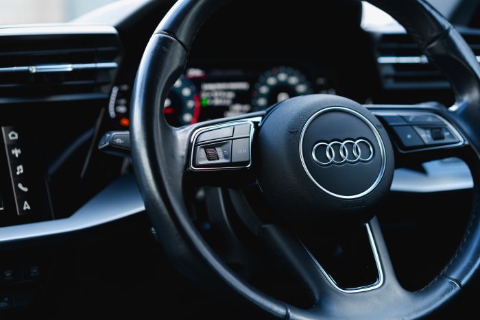 Audi A3 1.4 Sport 40 Tfsi E S-A Hybrid Electric Brilliant Black