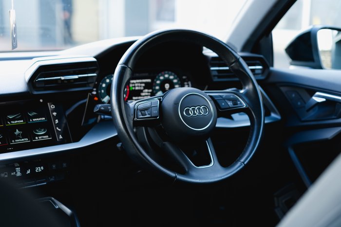 Audi A3 1.4 Sport 40 Tfsi E S-A Hybrid Electric Brilliant Black