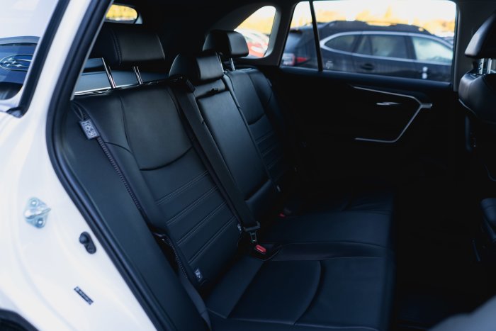 Toyota Rav4 2.5 Excel Hev 4X2 Cvt Hybrid Electric Pearl White