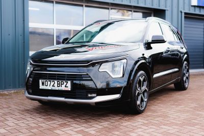 Kia Niro 1.6 3 Hev S-A Hybrid Electric Midnight BlackKia Niro 1.6 3 Hev S-A Hybrid Electric Midnight Black at Derek Slack Motors Middlesbrough