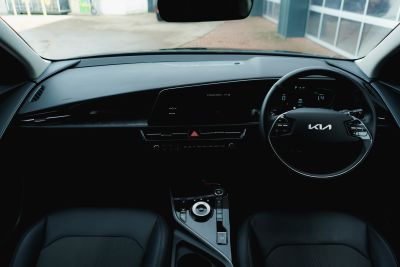 Kia Niro 1.6 3 Hev S-A Hybrid Electric Midnight Black