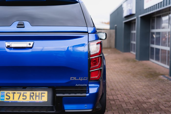 Isuzu D-Max 1.9 Dl40 Auto Diesel Biarritz Blue Metallic