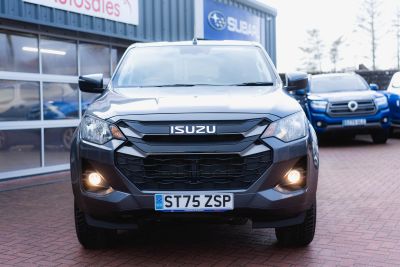 Isuzu D-Max 1.9 Dl20 Diesel Obsidian Grey Mica