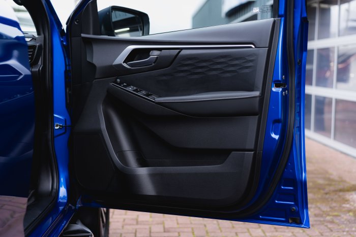 Isuzu D-Max 1.9 Dl40 Auto Diesel Biarritz Blue Metallic