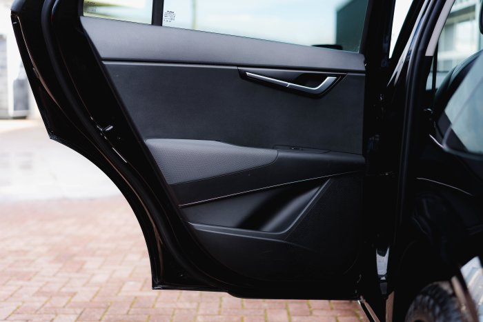 Kia Niro 1.6 3 Hev S-A Hybrid Electric Midnight Black