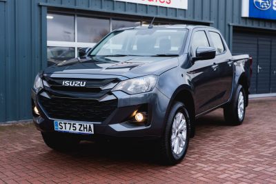 Isuzu D-Max 1.9 Dl20 Auto Diesel Obsidian Grey MicaIsuzu D-Max 1.9 Dl20 Auto Diesel Obsidian Grey Mica at Derek Slack Motors Middlesbrough