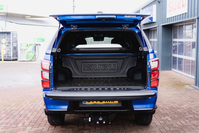 Isuzu D-Max 1.9 Dl40 Auto Diesel Biarritz Blue Metallic