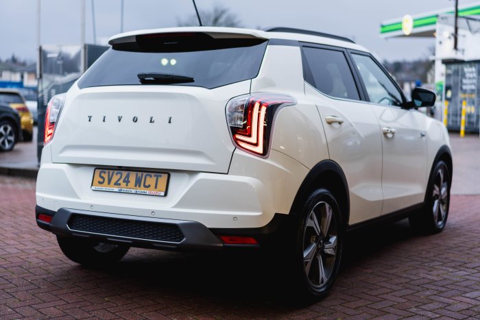 KGM Tivoli 1.5 K40 Auto Petrol Grand White