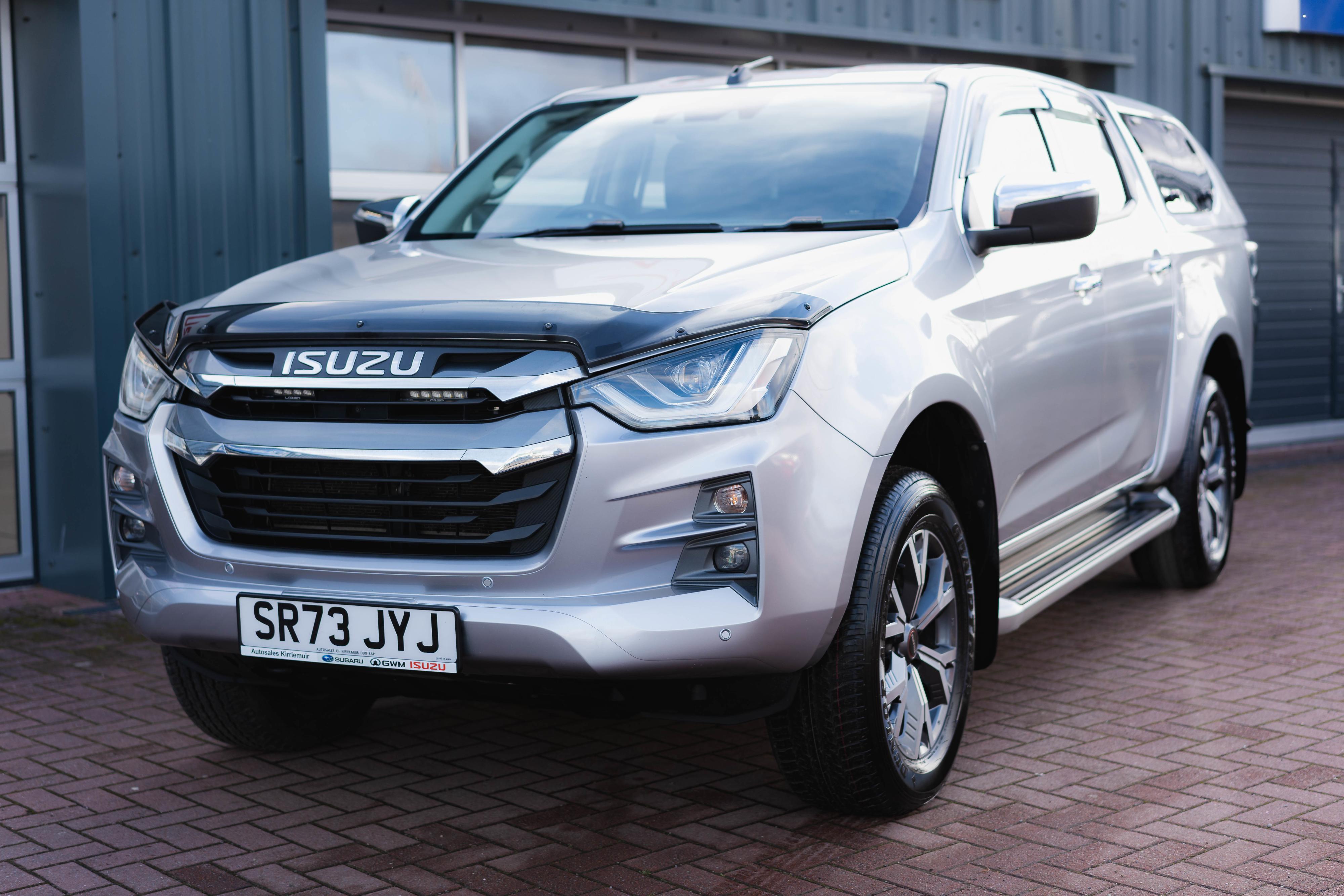 Isuzu D-Max 1.9 Dl40 Auto Diesel Mercury Silver