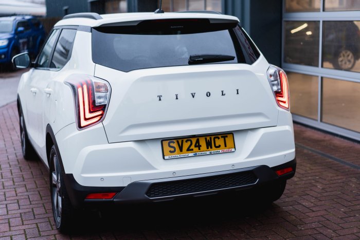 KGM Tivoli 1.5 K40 Auto Petrol Grand White