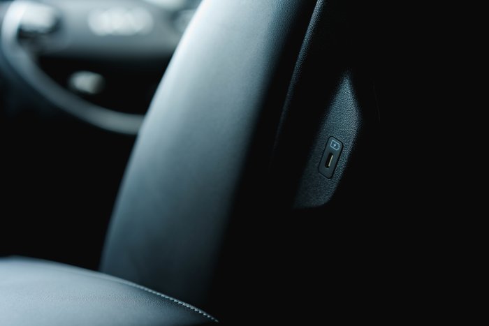 Kia Niro 1.6 3 Hev S-A Hybrid Electric Midnight Black