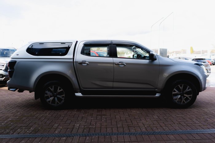 Isuzu D-Max 1.9 Dl40 Auto Diesel Mercury Silver