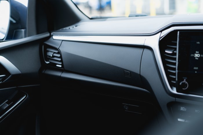 Isuzu D-Max 1.9 Dl40 Auto Diesel Biarritz Blue Metallic