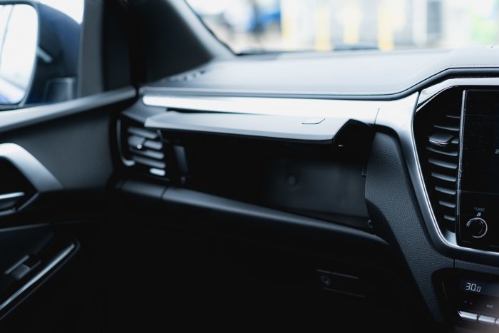 Isuzu D-Max 1.9 Dl40 Auto Diesel Biarritz Blue Metallic