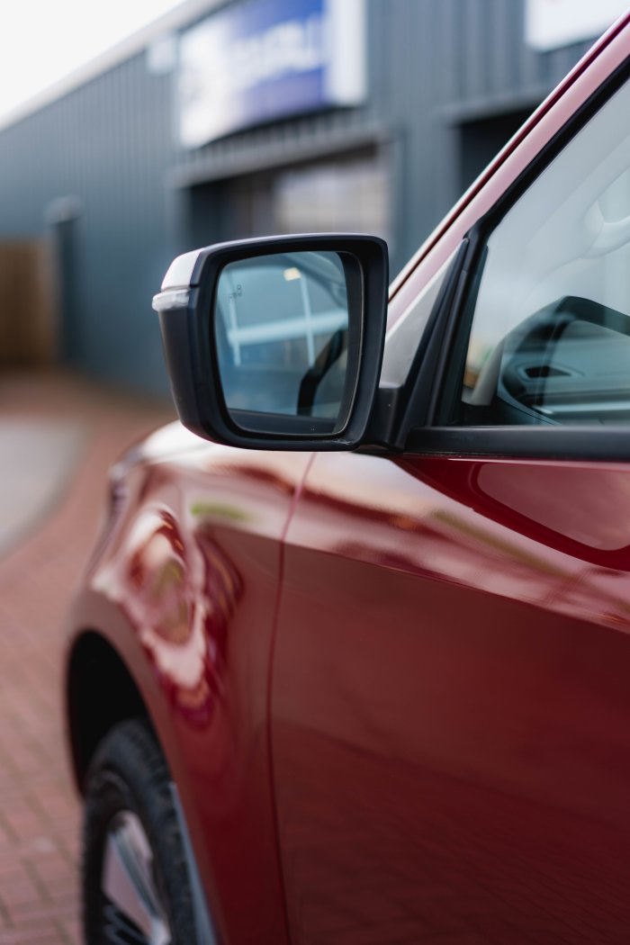 Isuzu D-Max 1.9 Dl40 Diesel Spinel Red