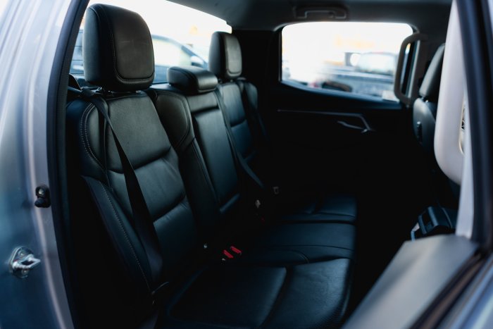 Isuzu D-Max 1.9 Dl40 Auto Diesel Mercury Silver