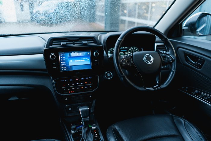 KGM Tivoli 1.5 K40 Auto Petrol Grand White