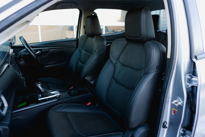 Isuzu D-Max 1.9 Dl40 Auto Diesel Mercury Silver