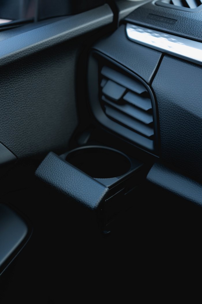 Isuzu D-Max 1.9 Dl20 Diesel Obsidian Grey Mica