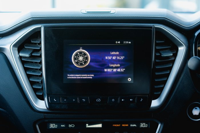 Isuzu D-Max 1.9 Dl40 Auto Diesel Mercury Silver