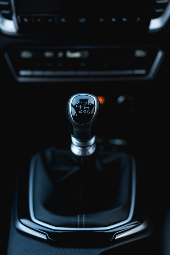 Isuzu D-Max 1.9 Dl40 Diesel Spinel Red