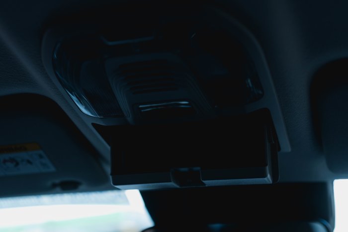 Isuzu D-Max 1.9 Dl20 Auto Diesel Obsidian Grey Mica