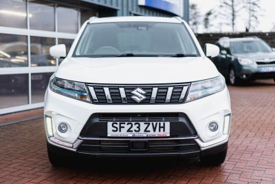 Suzuki Vitara 1.4 Sz-T Boosterjet Mh Hybrid Electric Superior White