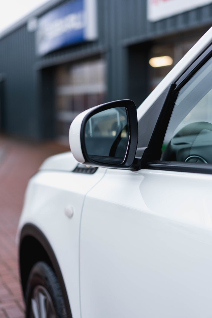 Suzuki Vitara 1.4 Sz-T Boosterjet Mh Hybrid Electric Superior White