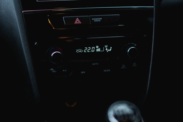 Suzuki Vitara 1.4 Sz-T Boosterjet Mh Hybrid Electric Superior White