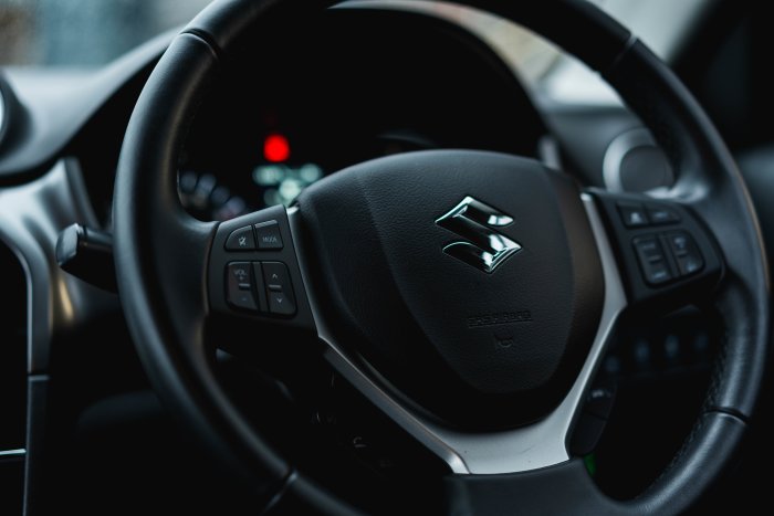 Suzuki Vitara 1.4 Sz-T Boosterjet Mh Hybrid Electric Superior White