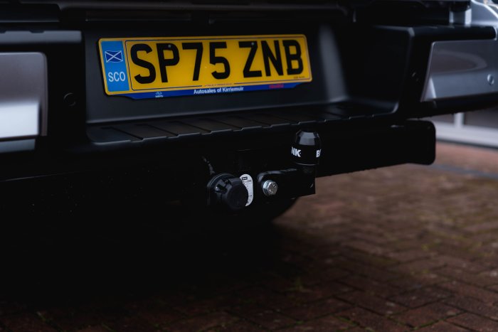 Isuzu D-Max 1.9 Dl40 Auto Diesel Mercury Silver Metallic