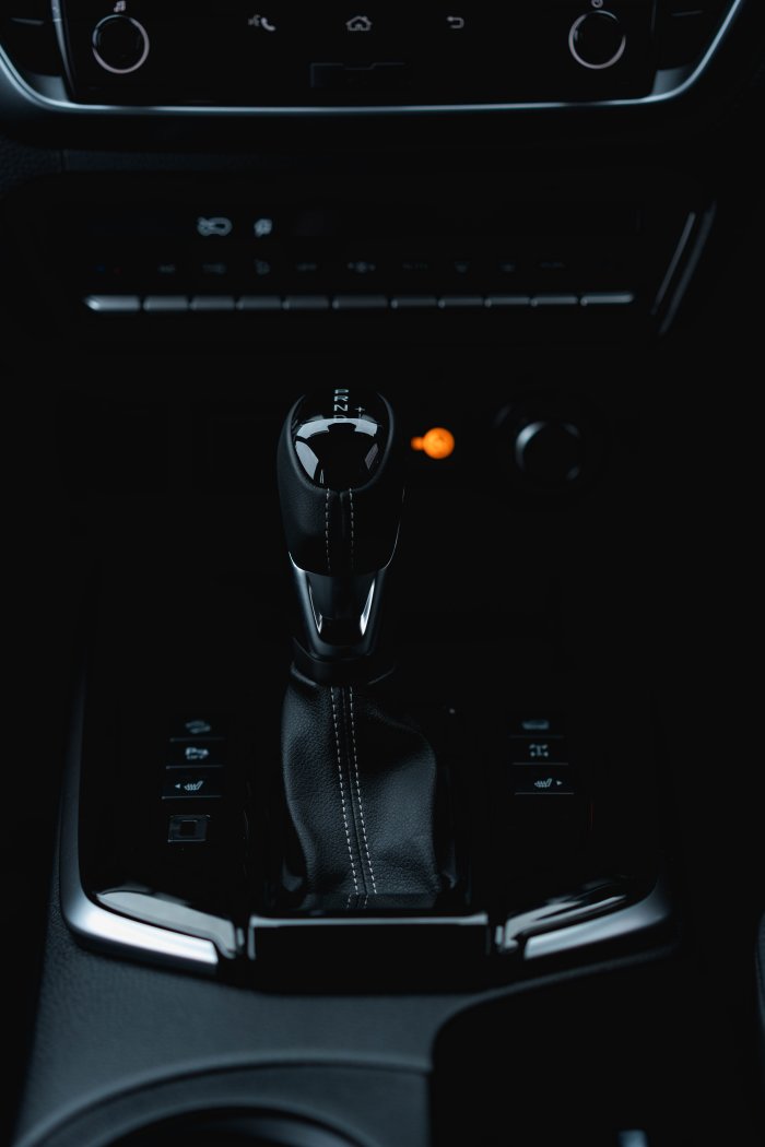 Isuzu D-Max 1.9 Dl40 Auto Diesel Mercury Silver Metallic