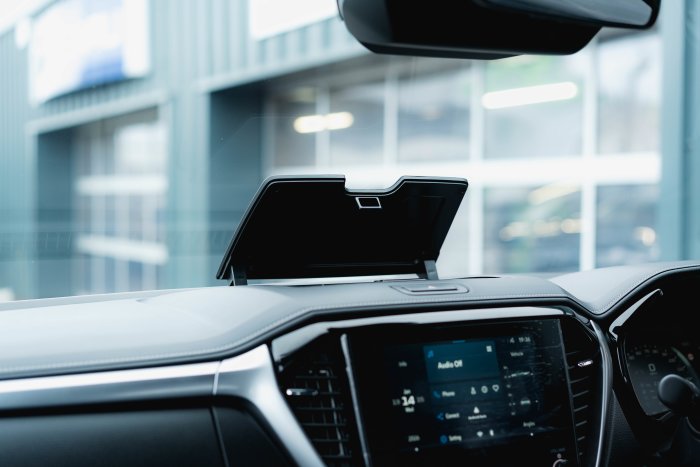 Isuzu D-Max 1.9 Dl40 Auto Diesel Mercury Silver Metallic